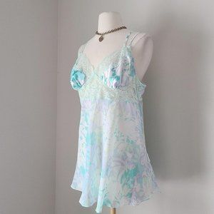 Vintage y2k Secret Treasures Blue Lace Mini Chemise